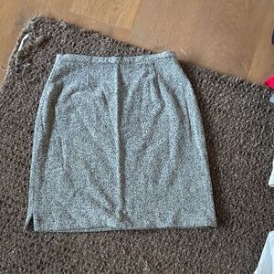 J. Jill Classic Gray Pencil Skirt